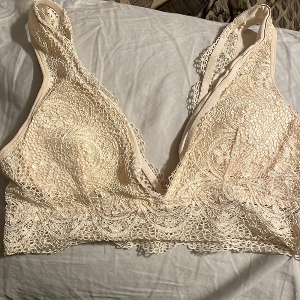 Bralette size large new without tag